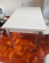 Tavolo da cucina
