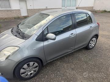 TOYOTA YARIS 1.3 BENZ/GPL 115mila KM