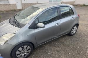 TOYOTA YARIS 1.3 BENZ/GPL 115mila KM
