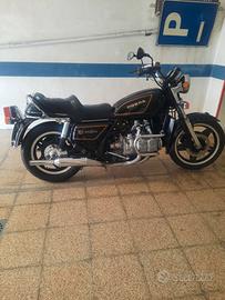 Honda GL 1100 Gold Wing - 1983