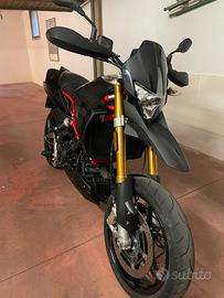 Aprilia Dorsoduro 900