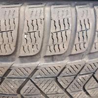 Gomme Pirelli