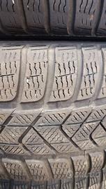 Gomme Pirelli