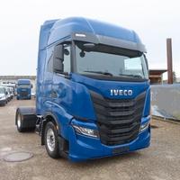 Iveco s way 480 trattore