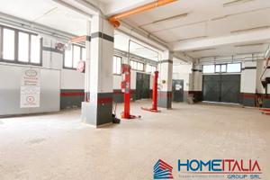 Ampio locale artigianale a Bagheria