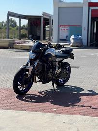 Yamaha MT-07 - blue race