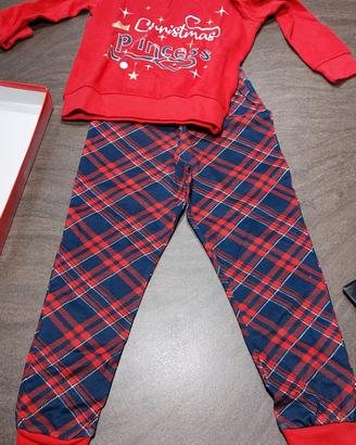 pigiama natalizio bimba 5/6anni Coveri