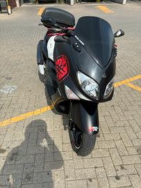 Yamaha Tmax carburatori