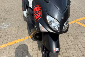 Yamaha Tmax carburatori