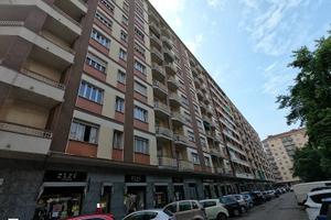 Immobile in asta di 96 m² con 3 locali a Torino