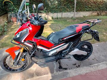 X Adv 750