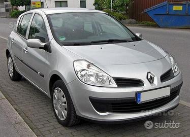Parabrezza Renault Clio III serie (05-12)
