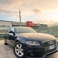 Audi A4 2.0 TDI FULL