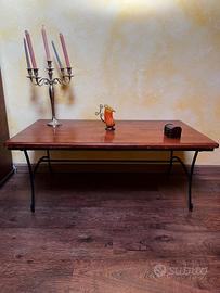 Tavolino rettangolare in legno e ferro 