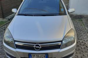 Opel Astra 1.7 CDTI 100CV Berlina