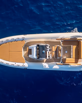 NUOVA JOLLY PRINCE 30 EXCLUSIVE – Stagione 2027