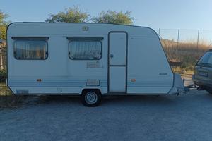 roulotte Adria 400