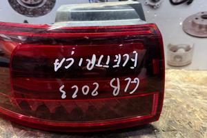 Fanale Posteriore sinistro Mercedes GLB / EQB 2023