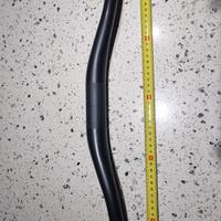 Manubrio Roval in carbonio 780 mm.