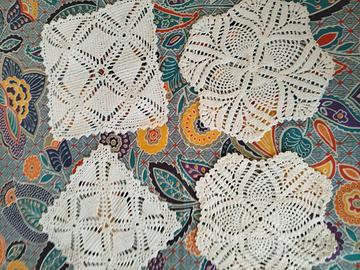 centrini fatti a mano