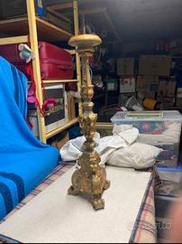 Candelabri dorati