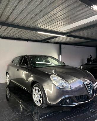Alfa Romeo Giulietta 1.4 turbo distinctive