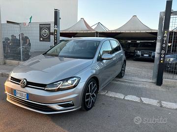 VW Golf 2.0 TDI 150cv DSG 4MOTION Executive - 2018