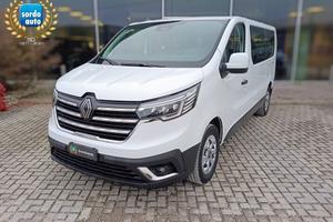 RENAULT Trafic BluedCi 9 posti