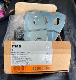 5 Kit 4 piastre fissaggio a muro art.93000FM Btici