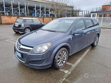 Opel Astra 1.6 16V GPL OK NEOPATENTATI