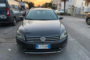 Passat Variant 2.0 TDI 170CV DSG - 2011