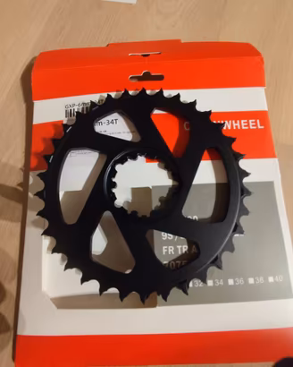 corona in ergal ricavata dal pieno.