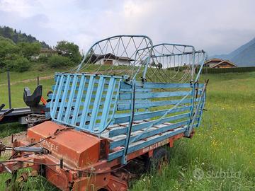 Autocaricante  caricafieno  Menghele