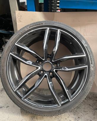 Gomme e cerchi 19 vw
