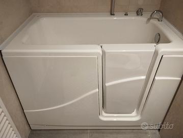 vasca da bagno in acrilico con porta