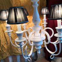 Elegante Lampadario in stile Shabby Chic 