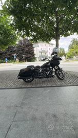 Road glide