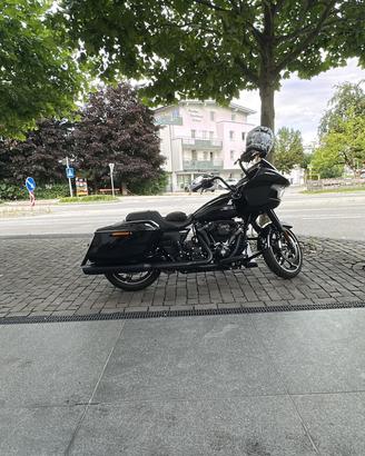 Road glide