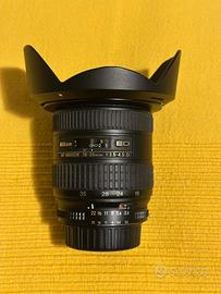 Obbiettivo  zoom grandangolare Nikon