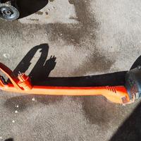 rasaerba e tagliaerba Black & Decker 