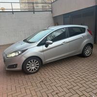 Ford fiesta 1.4 benz gpl