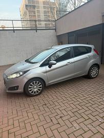 Ford fiesta 1.4 benz gpl