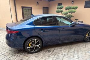 Alfa romeo giulia 2.2 160cv