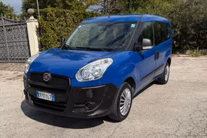 Fiat Doblò 1.4 T-Jet 16V Natural Power 7 posti