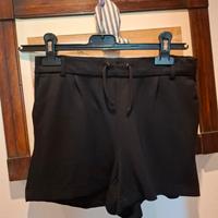 Shorts neri donna sintetici tg XS o 14 anni 