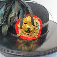 Antico vecchio cappello da bersaglieri anni 50