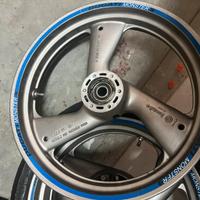Cerchio  anteriore Ducati monster 600 del 1996