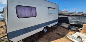 Roulotte 4 posti letto,cucina e frigo