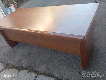 Scrivanie e Bancone reception 