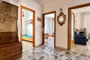 4 LOCALI A ASCOLI PICENO